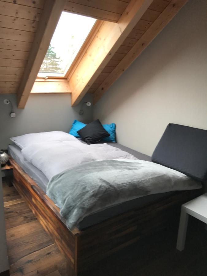 Apartment Mit Dachloggia Зарлуи Екстериор снимка