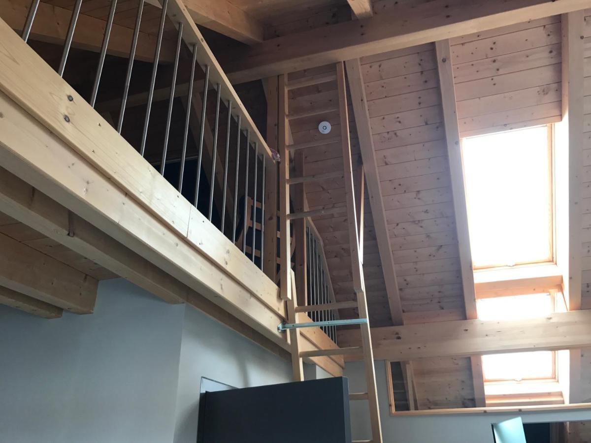Apartment Mit Dachloggia Зарлуи Екстериор снимка