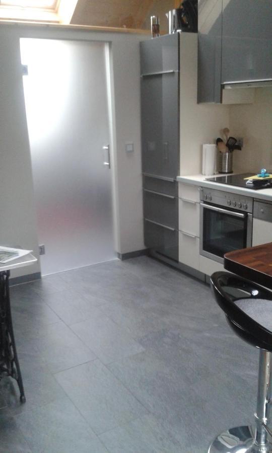Apartment Mit Dachloggia Зарлуи Екстериор снимка